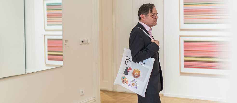 Berthold Franke na výstavě Gerharda Richtera v Praze. Léto 2017