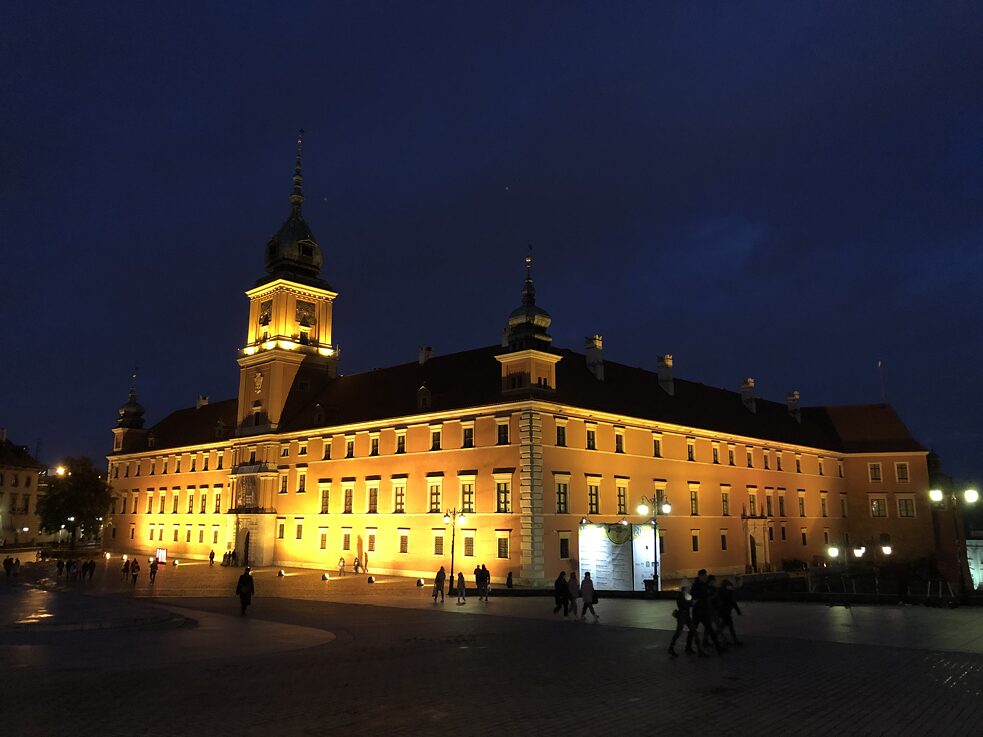 Warschau bei Nacht