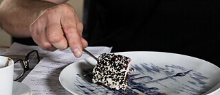 Scene from the film "my castle your castle"