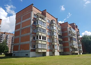 Sovietmečio statybos penkiaaukštis gyvenamasis pastatas Klaipėdoje