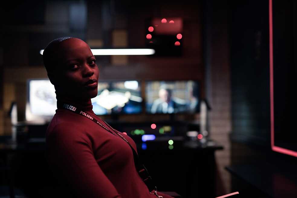 Florence Kasumba in Criminal: Deutschland