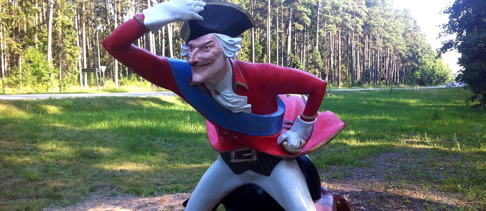 Münchausenstatue in Lettland