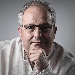 Luis José Vigil, Krankenpfleger in Caso und Sobreescobio (Asturien)