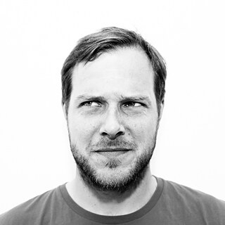 Porträtfoto von Robert Feustel