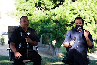 Joel Garcia and Rosten Woo in discussion at MacArthur park for Civic Displace, part of the event series Yaangna, Beyond LA. Indigenous Frameworks. 