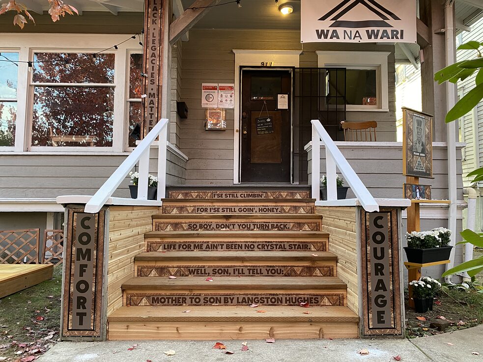 “Story Porch” in Seattle