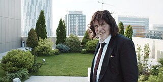 A stroke of luck for German cinema: Maren Ade’s “Toni Erdmann” received a standing ovation at the 2016 Cannes Film Festival.