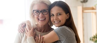 Mama und Tochter  ©  © adobe.stock Mama und Tochter 