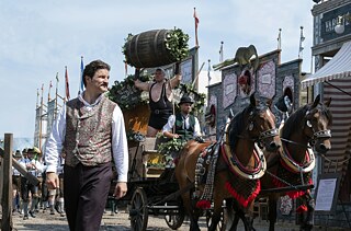 Standfoto aus der Serie "Oktoberfest 1900" 