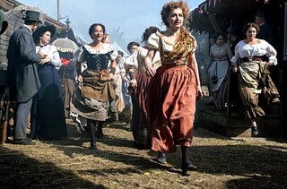 Standfoto aus der Serie "Oktoberfest 1900" 