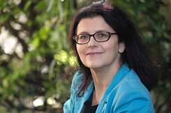 Irena Samide