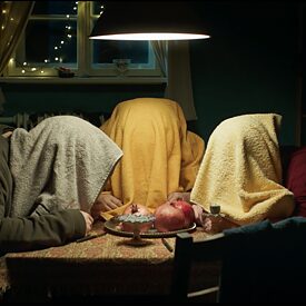 In the Name of Scheherazade oder der erste Biergarten in Teheran