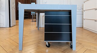 Table et meuble à roulettes