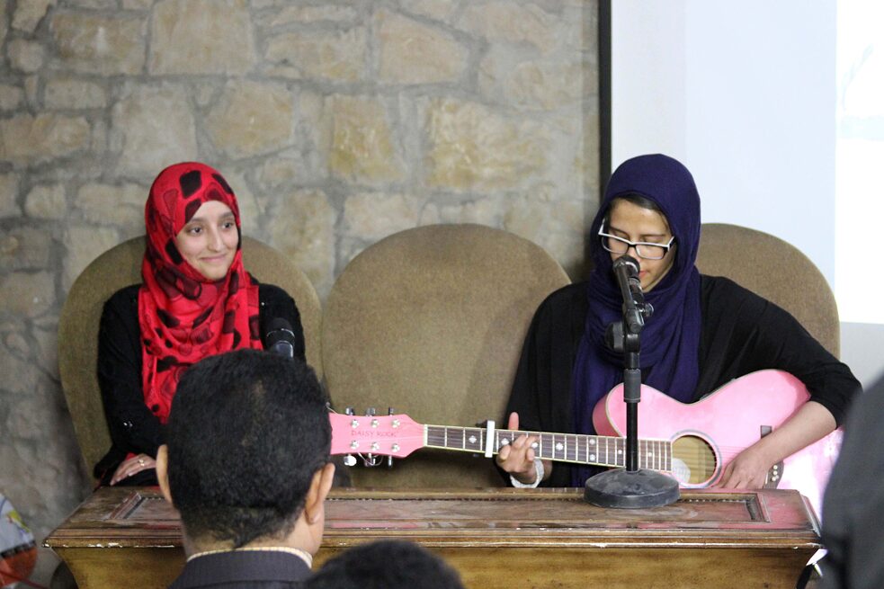 مؤسسة بيسمنت الثقافية، فعالية "اليوم العالمي للمرأة"، الموسيقار ميثال محمد والشاعرة رغدة جمال، مارس للعام 2014