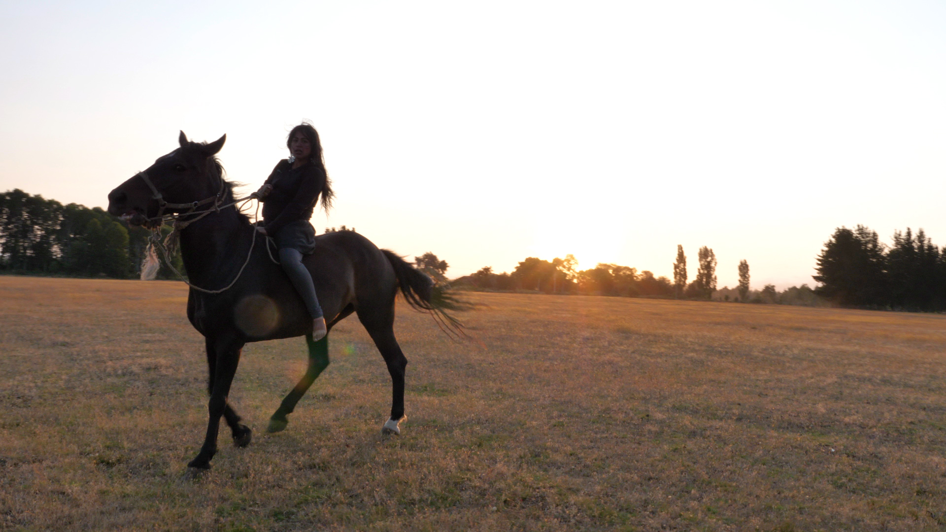 Trawun De Forrowe - Camila a caballo