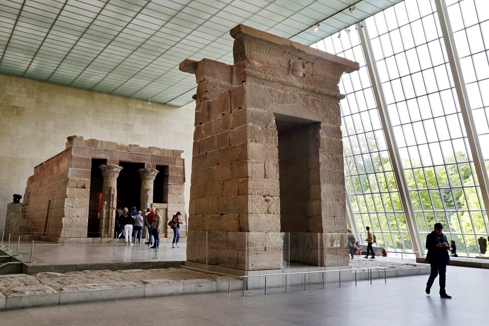 Dekolonisierung – Der Tempel von Dendur im Metropolitan Museum of Art in New York