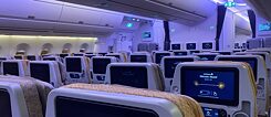 Leere Sitzreihen auf dem Flug von Singapur nach Frankfurt