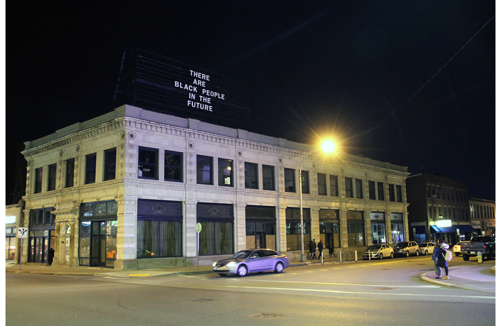 There Are Black People In The Future sur « The Last Billboard » à East Liberty, Pittsburgh