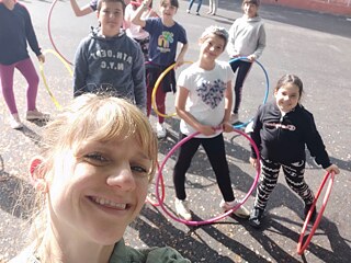 Die tanzfreudigen Schüler*innen und ich 