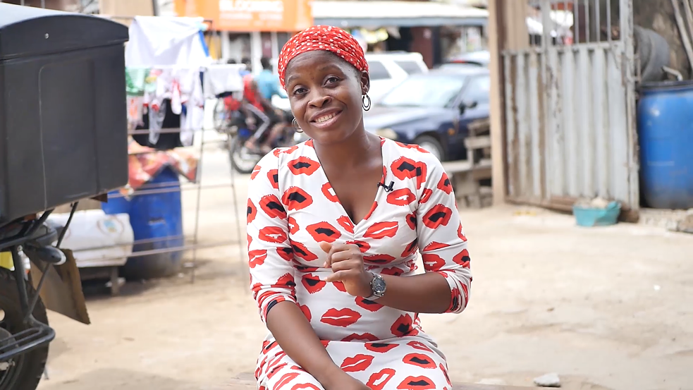 “Sempre gostei de ambientes limpos, e é por isso que atuo como voluntária nas limpezas”, diz Anwojue Oluwaseun.