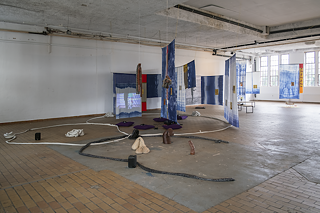 at District *School Without Center, soft architecture by Emma Wolf Haugh/The Many Headad Hydra, photo: Kim Bode, 2021