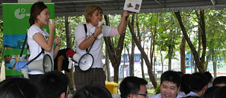 Die erste Show in Bangkok