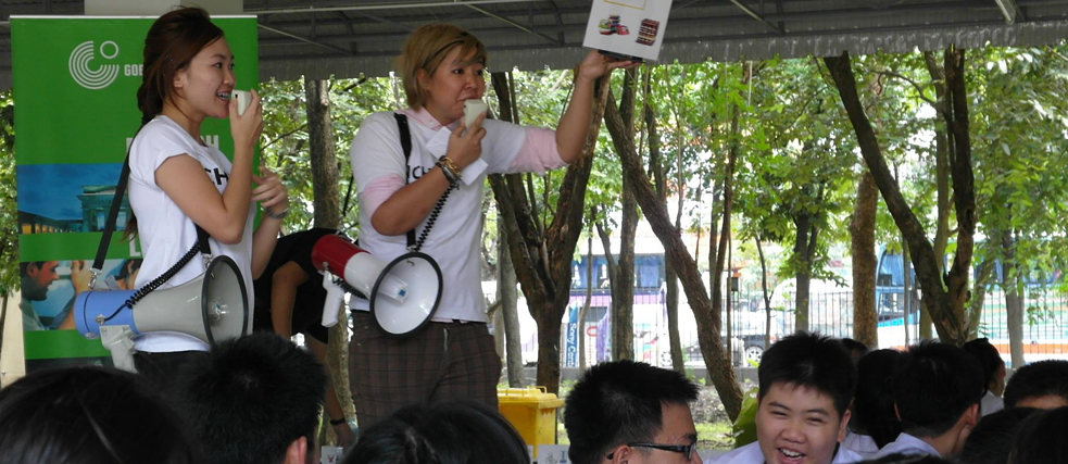 Die erste Show in Bangkok