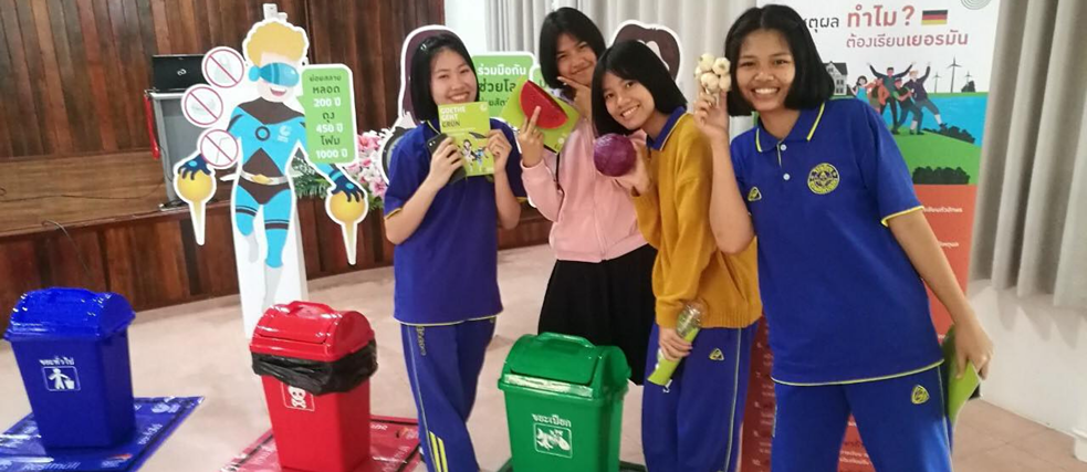 Mülltrennung: Nachhaltigkeit ist ein zentrales Thema beim Deutschmobil.