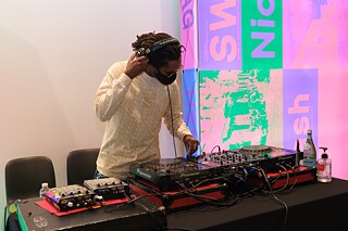 Launch Party Impressionen, Teebs am Abend der Eröffnung im Projektraum.