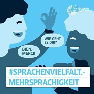 Zwei Menschen unterhalten sich mit Hilfe der Gebärdensprachen vor blauem Hintergrund