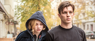 Luna Wedler y Jannis Niewöhner