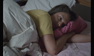 Filmstill aus „Outside Noise“ von Ted Fendt, 2021