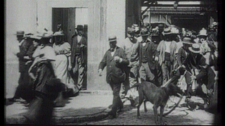 Harun Farocki: A munkások elhagyják a gyárat