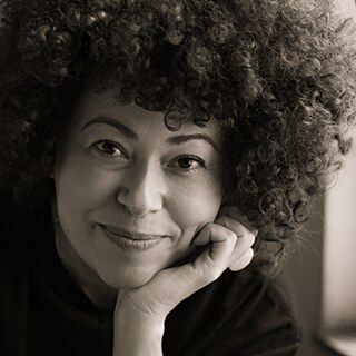 Luciany Aparecida  foto