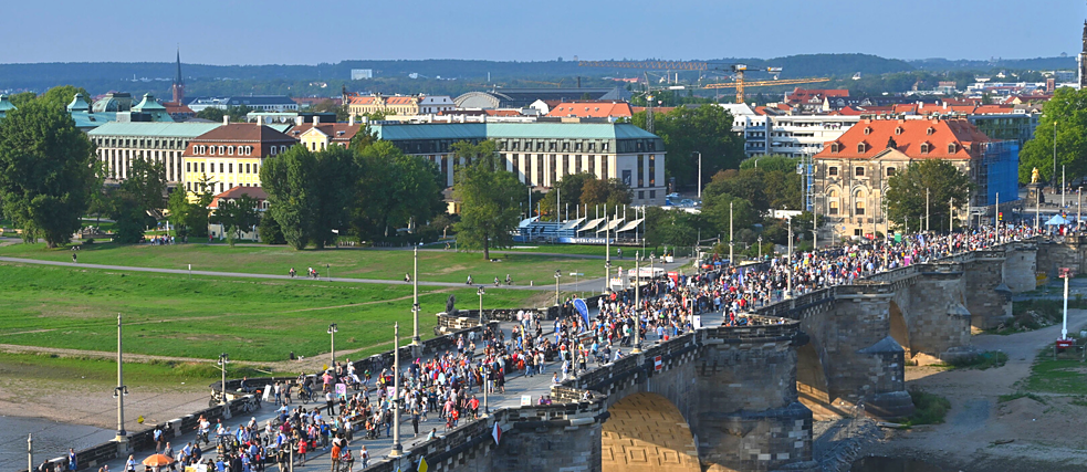Das Gastmahl auf der Augustusbrücke in Dresden 2022