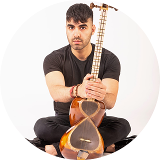 Shayan Coohe with Instrument &copy; (c) Shayan Coohe Shayan Coohe