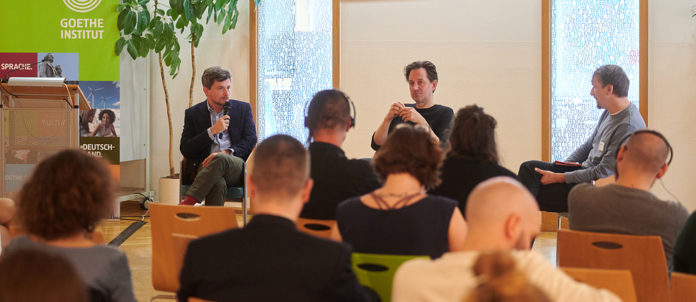 WORKSHOP 1: Verschwörungsideologien und Desinformationen in Krisenzeiten