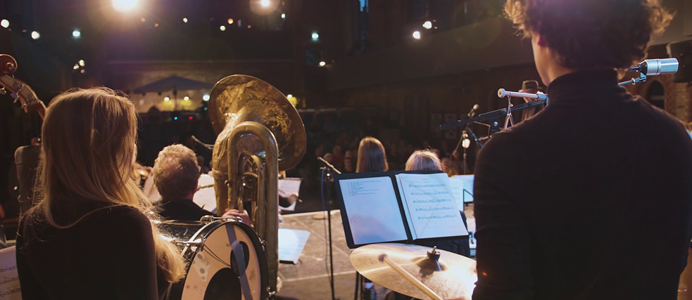 Musiker*innen beim Programm Anti-Anti