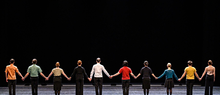 Taenzer &copy; ©Jose Caldeira Raimund Hoghe_Tanz