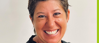 Heidi Lechner lächelt in die Kamera.