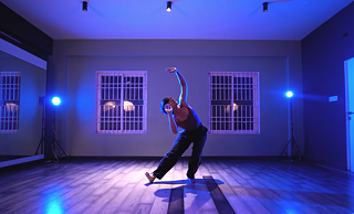 Somya &copy; © Somya Somya