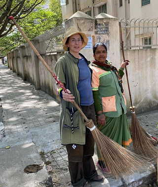 BesenBallett &copy; © katrinem BesenBallett_katrinem_Bangalore