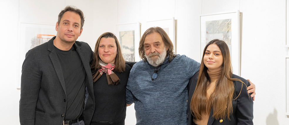 Der Initiator André Ratsch gemeinsam mit den Künstler*innen