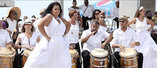 Still from Resistimos 