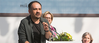 Dincer Güçyeter bei der Preisverleihung