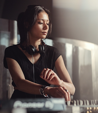 Tauceti Retrato &copy;  © Tauceti Tauceti