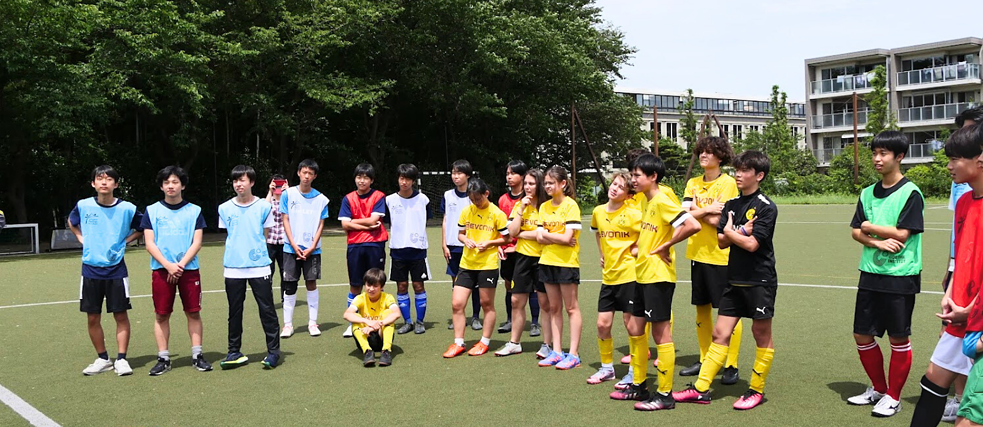 PASCH spielt Fußball 29