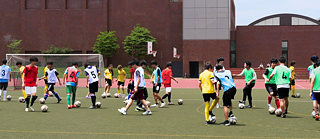 PASCH spielt Fußball 24