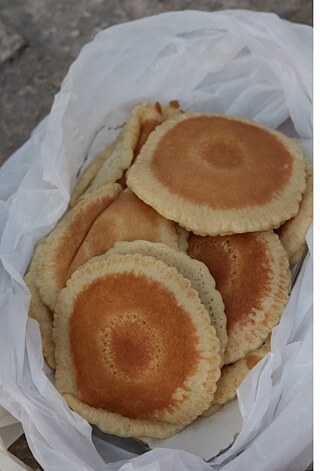 Typisches Ramadan-Gebäck Atayef