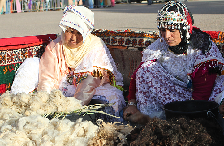 Morocco’s Carpet-Weavers: Women are pioneering change in the Ouazguit Amazigh tribes